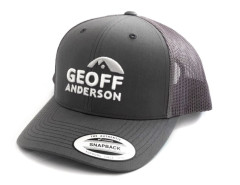 �iltovka Geoff Anderson SnapBack sie�ov� s logom �ed�
