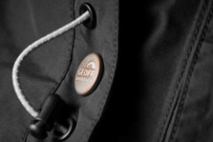 Anatomicky tvarovaná kapucňa rybárskej bundy Dozer Basis Anatomicky tvarovaná kapucňa rybárskej bundy Dozer Basis