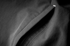 Detailný pohľad na vodeodolný zips vrecka bundy Dozer Basis Detailný pohľad na vodeodolný zips vrecka bundy Dozer Basis