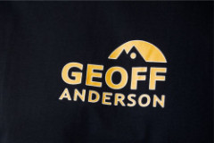 Detail ryb�rskeho tri�ka Geoff Anderson Organic Tee